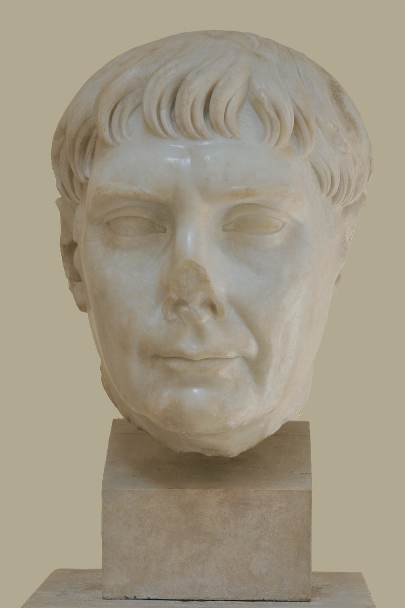 Panel 102 - Figure 4