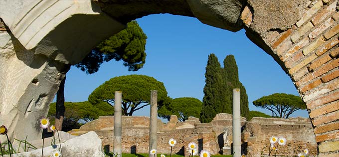 Forum of the Heroic Statue